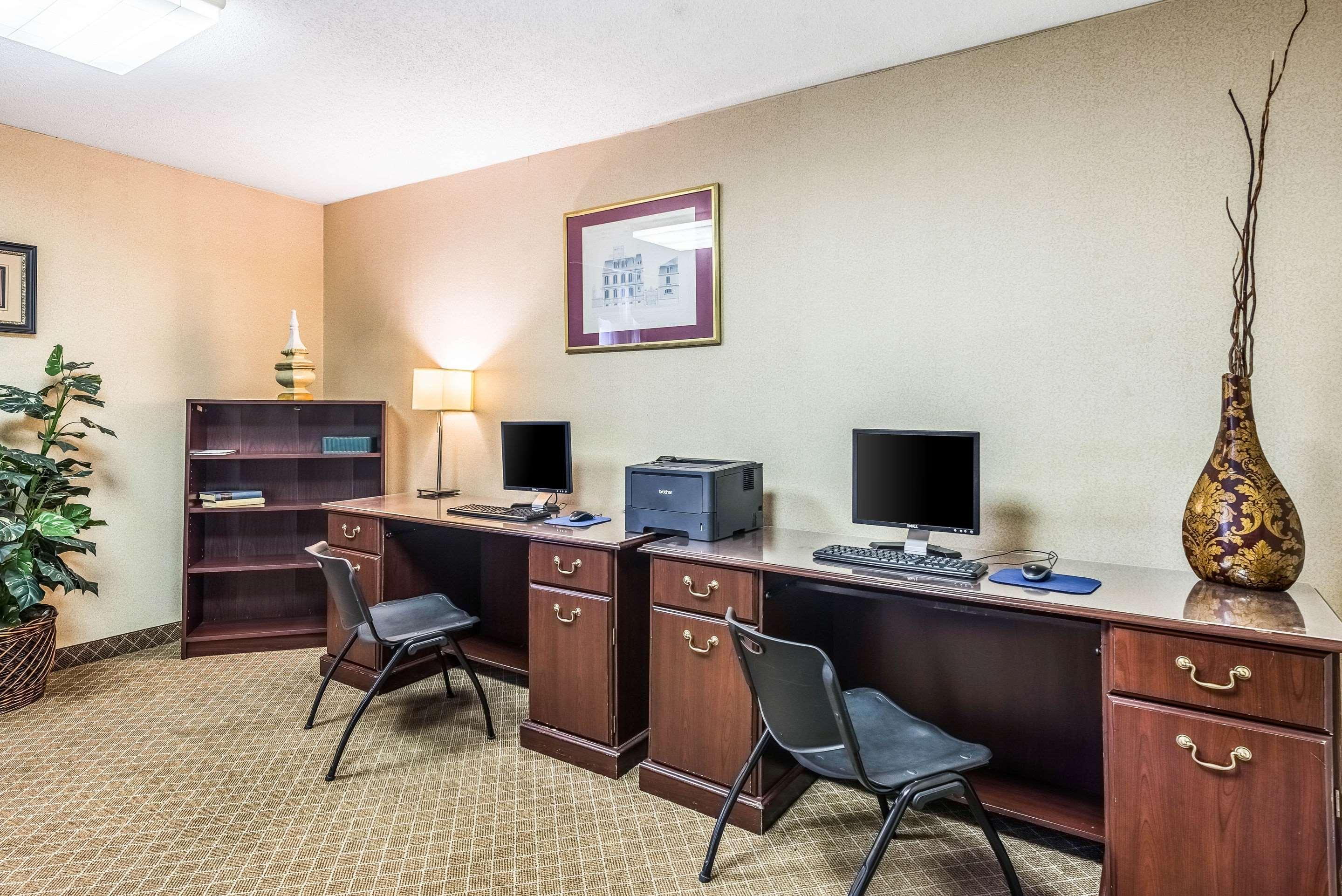 Clarion Hotel Cincinnati North Sharonville Eksteriør billede