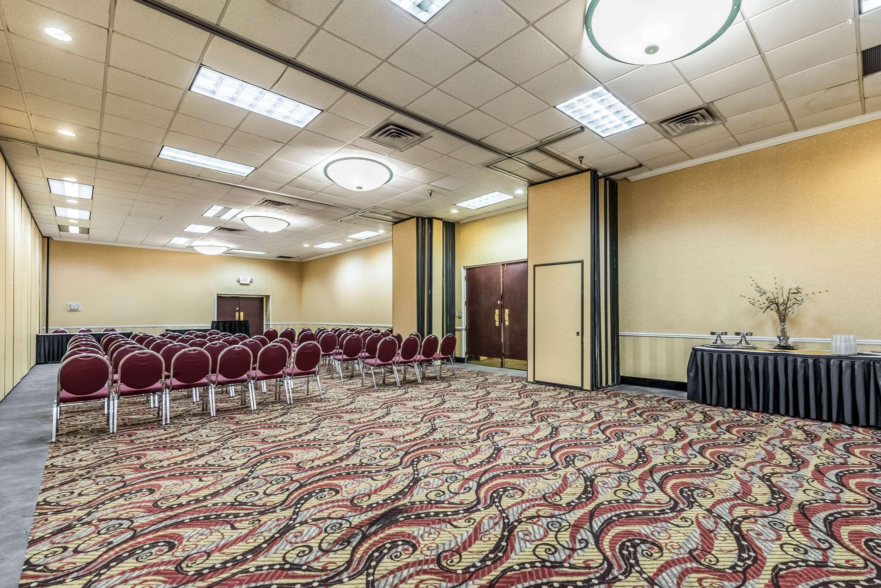Clarion Hotel Cincinnati North Sharonville Eksteriør billede