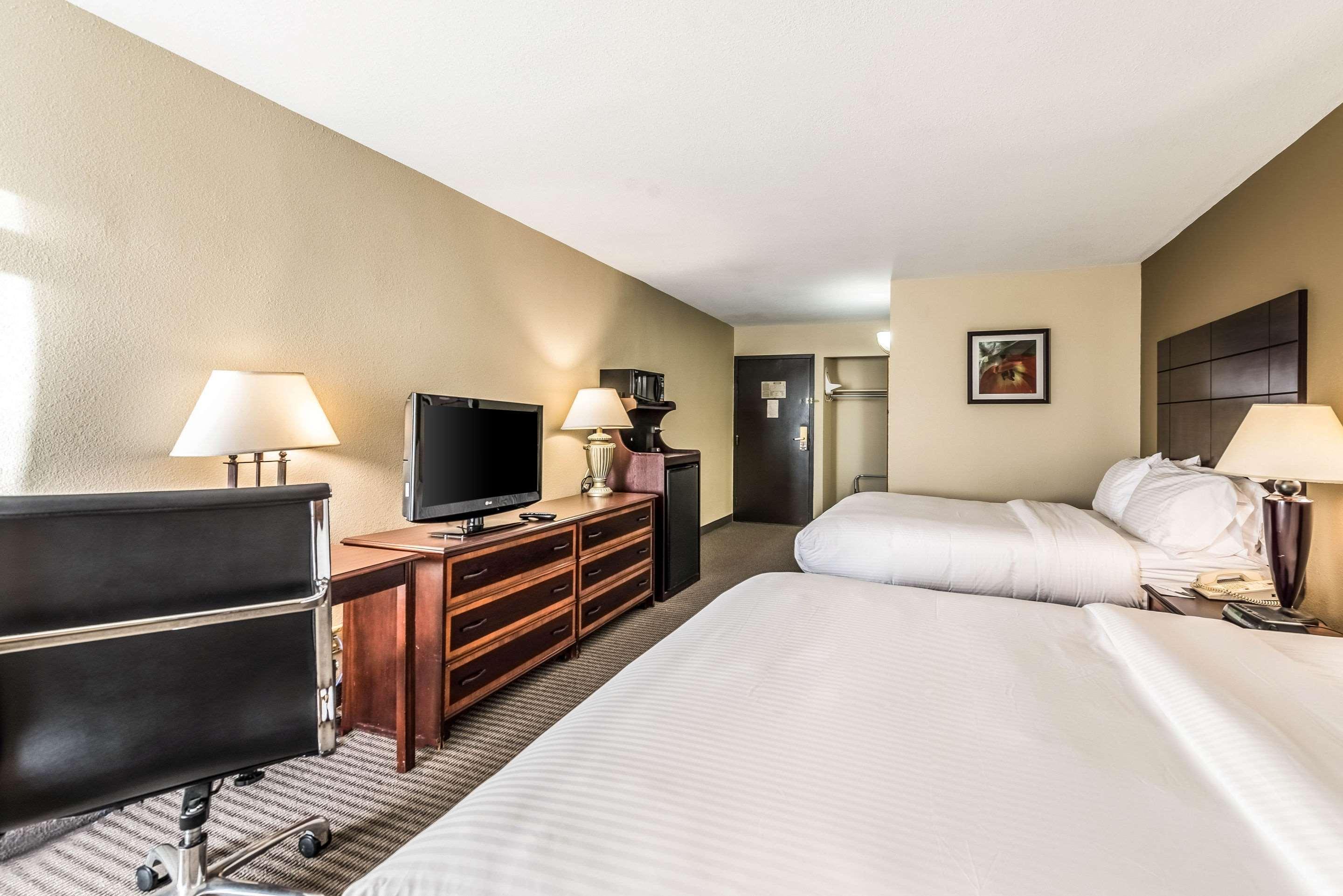 Clarion Hotel Cincinnati North Sharonville Eksteriør billede