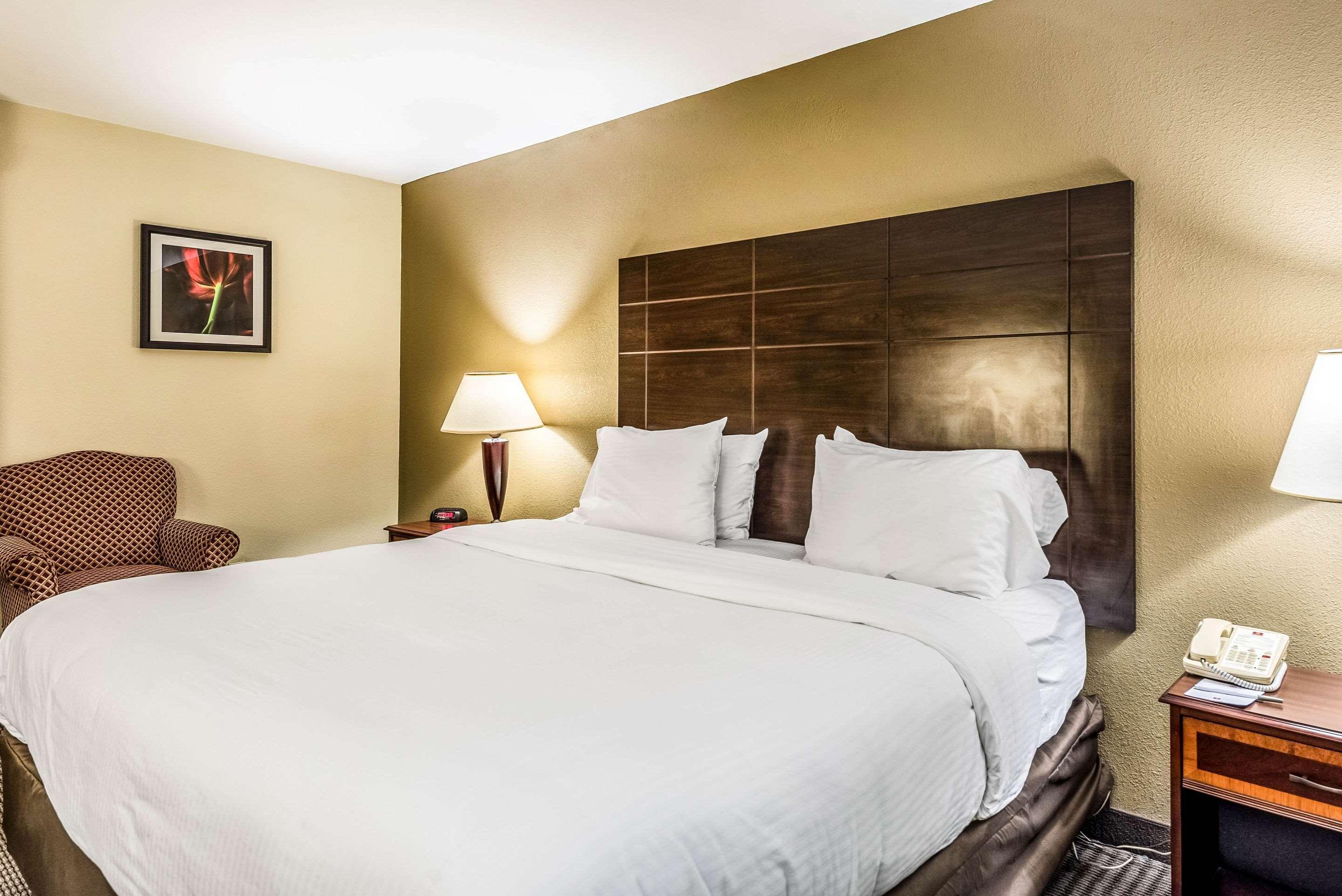 Clarion Hotel Cincinnati North Sharonville Eksteriør billede